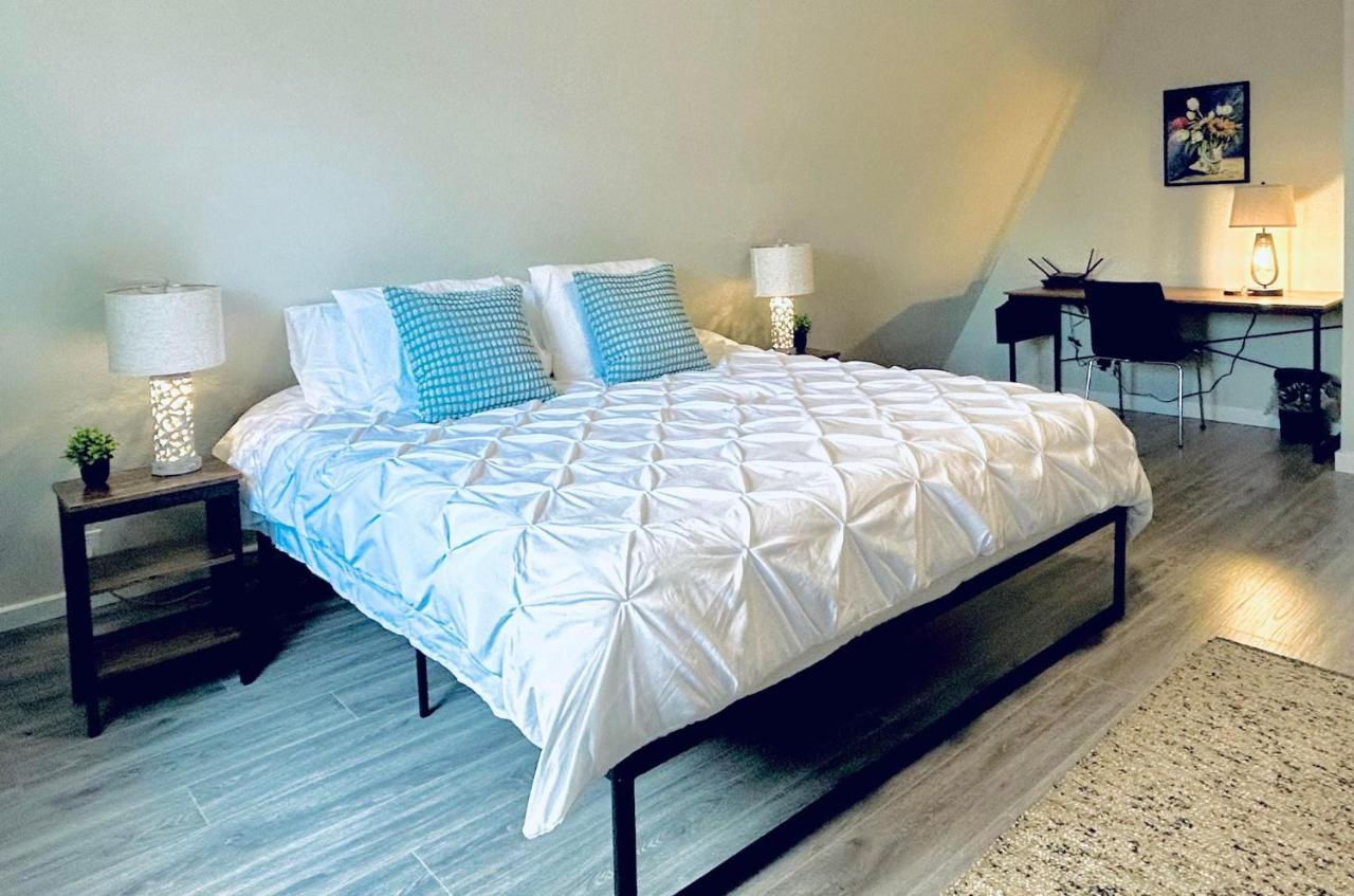 Newly Remodeled 2Bd Room A Frame Cottage Point Roberts Bagian luar foto